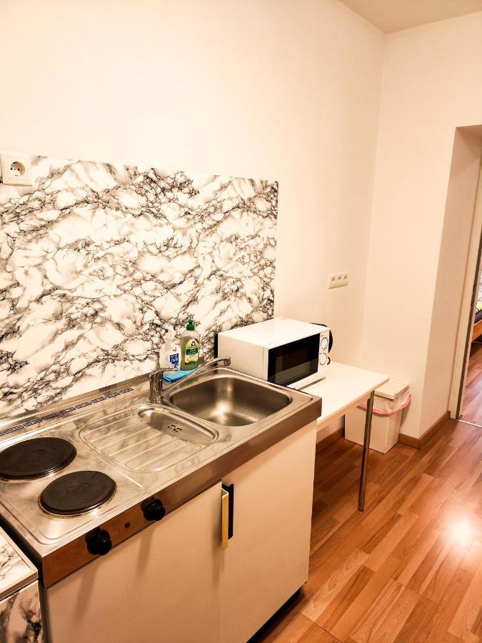 Youth Hostel Service Βιέννη Εξωτερικό φωτογραφία